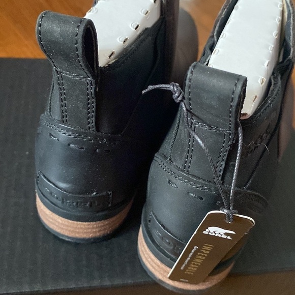 SOREL emelie boots new in box Chelsea pull on blackened brown size 6 NEW - Picture 4 of 9